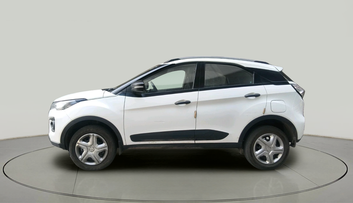 2022 Tata NEXON XM PLUS SUNROOF DIESEL, Diesel, Manual, 97,842 km, exterior