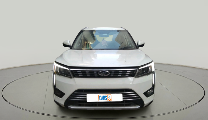 2019 Mahindra XUV300 W8 (O) 1.5 DIESEL, Diesel, Manual, 1,29,357 km, exterior