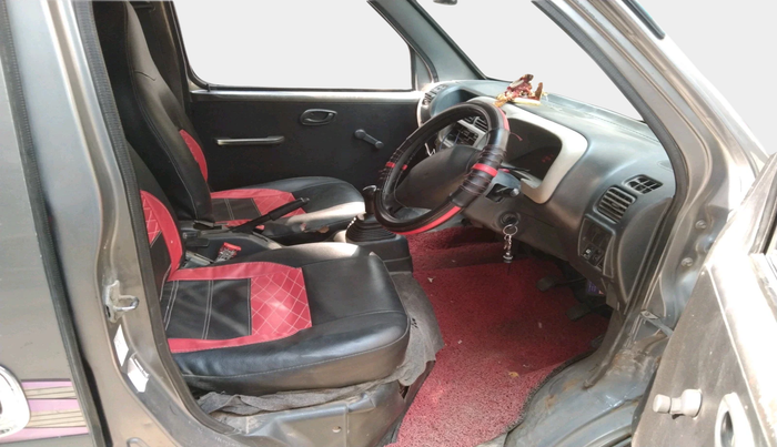 2016 Maruti Eeco 7 STR, Petrol, Manual, 1,28,137 km, interior