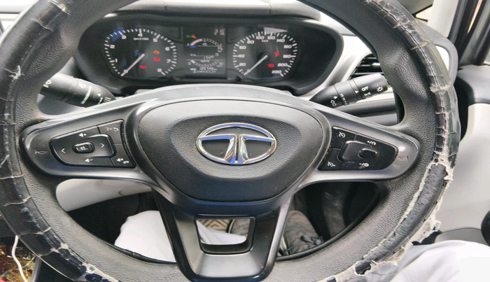 2022 Tata ALTROZ XT DIESEL, Diesel, Manual, 1,25,749 km, interior