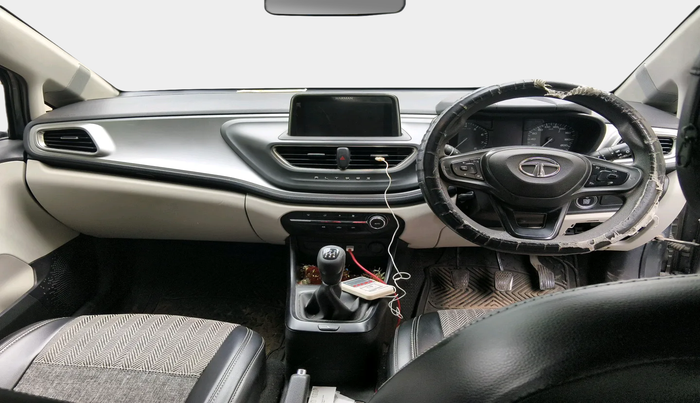 2022 Tata ALTROZ XT DIESEL, Diesel, Manual, 1,25,749 km, interior