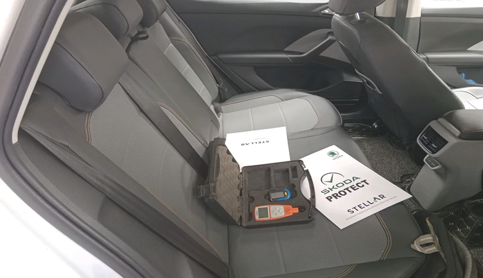 2023 Skoda KUSHAQ STYLE 1.0L TSI AT, Petrol, Automatic, 21,208 km, interior