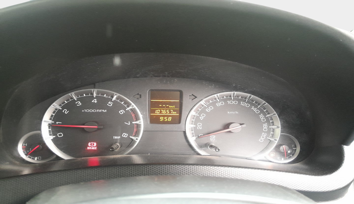 2013 Maruti Swift VXI, Petrol, Manual, 1,07,657 km, interior