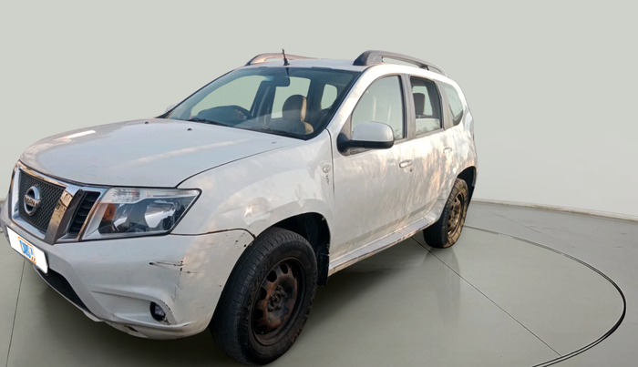 2013 Nissan Terrano XL (D), Diesel, Manual, 1,61,493 km, exterior