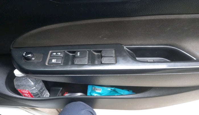 2014 Maruti Swift VDI, Diesel, Manual, 1,28,876 km, interior