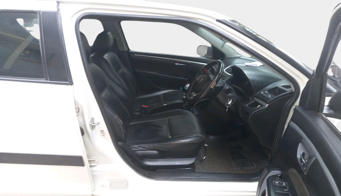 2014 Maruti Swift VDI, Diesel, Manual, 1,28,876 km, interior