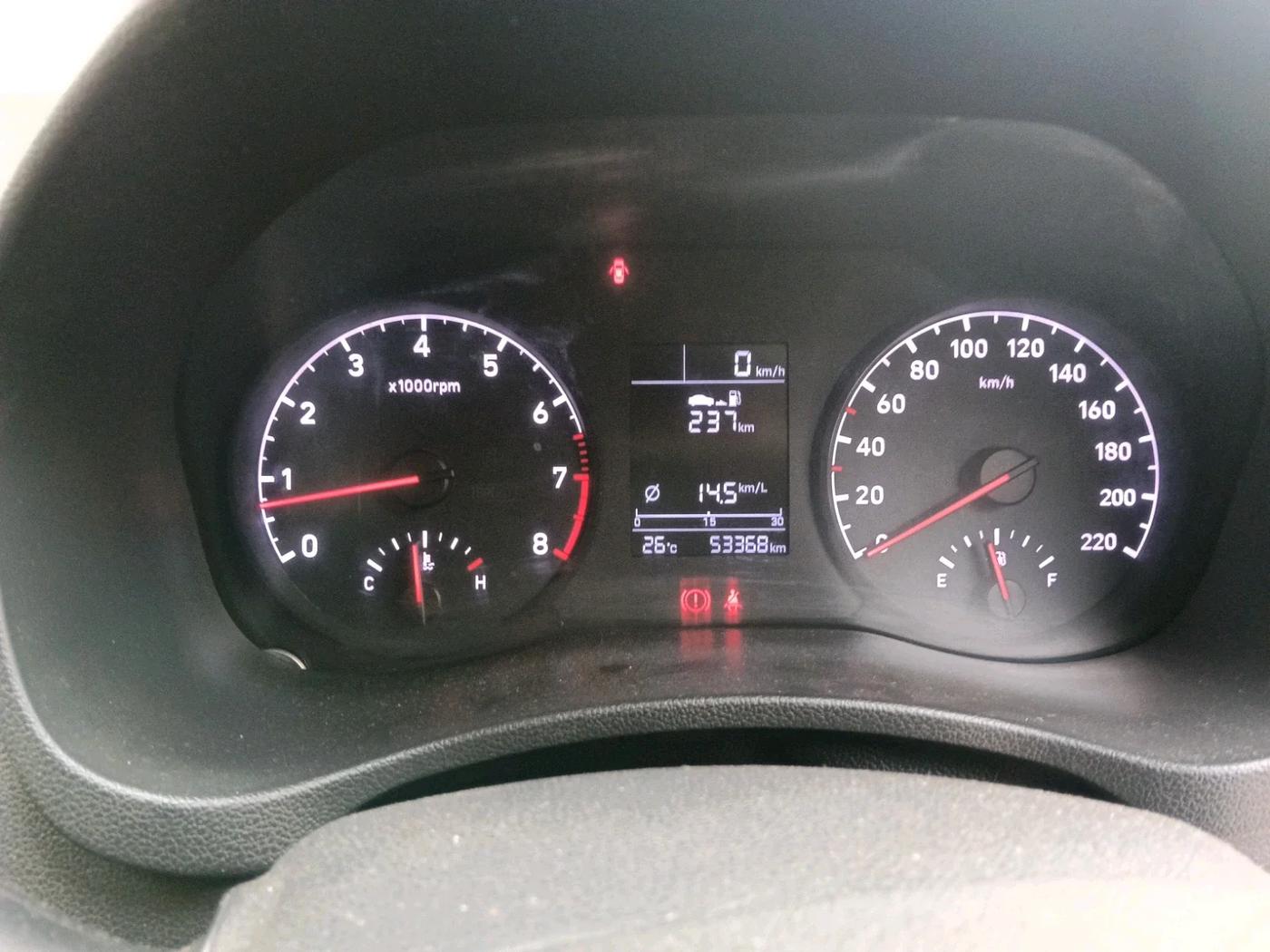 2018 Hyundai Verna 1.6 VTVT SX, Petrol, Manual, 53,368 km, interior