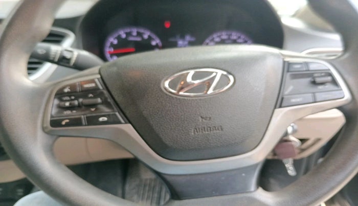 2018 Hyundai Verna 1.6 VTVT SX, Petrol, Manual, 53,368 km, interior