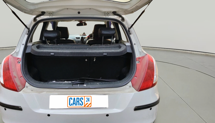 2015 Maruti Swift VXI, Petrol, Manual, 46,465 km, exterior