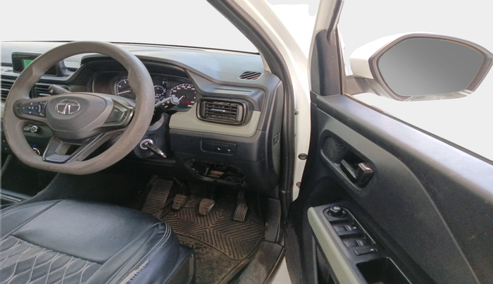 2021 Tata PUNCH ADVENTURE MT, Petrol, Manual, 37,733 km, interior