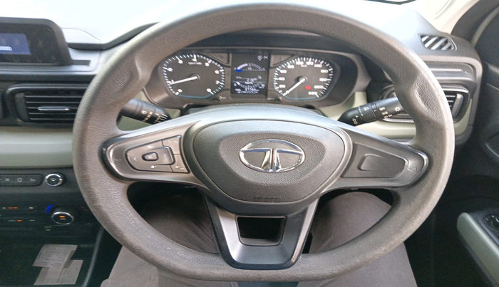2021 Tata PUNCH ADVENTURE MT, Petrol, Manual, 37,733 km, interior