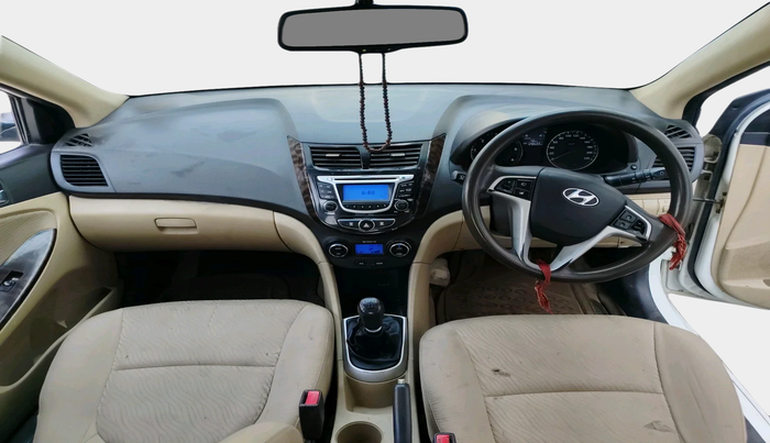 2014 Hyundai Verna FLUIDIC 1.6 CRDI SX, Diesel, Manual, 1,28,622 km, interior