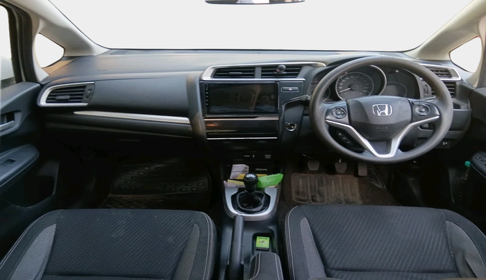 2017 Honda WR-V 1.5L I-DTEC VX MT, Diesel, Manual, 1,06,241 km, interior