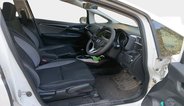 2017 Honda WR-V 1.5L I-DTEC VX MT, Diesel, Manual, 1,06,241 km, interior