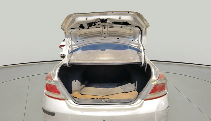 2014 Renault Scala RXE DIESEL, Diesel, Manual, 89,382 km, exterior