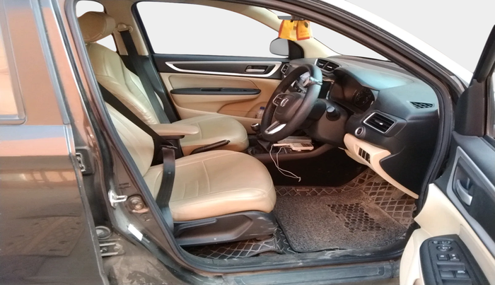 2023 Honda Amaze 1.2L I-VTEC VX, Petrol, Manual, 35,859 km, interior