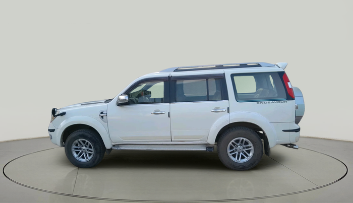 2010 Ford Endeavour 3.0L 4X4 AT, Diesel, Automatic, 1,41,511 km, exterior