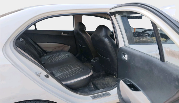 2014 Hyundai Xcent S 1.2, Petrol, Manual, 60,099 km, interior