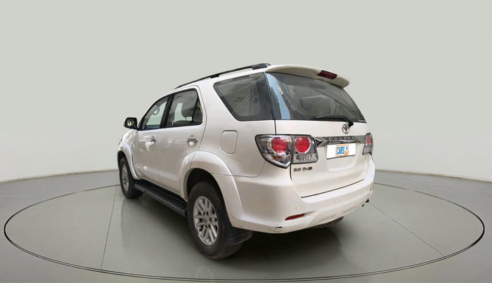 2014 Toyota Fortuner 3.0 4X2 MT, Diesel, Manual, 98,641 km, exterior