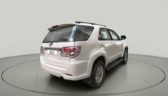 2014 Toyota Fortuner 3.0 4X2 MT, Diesel, Manual, 98,641 km, exterior