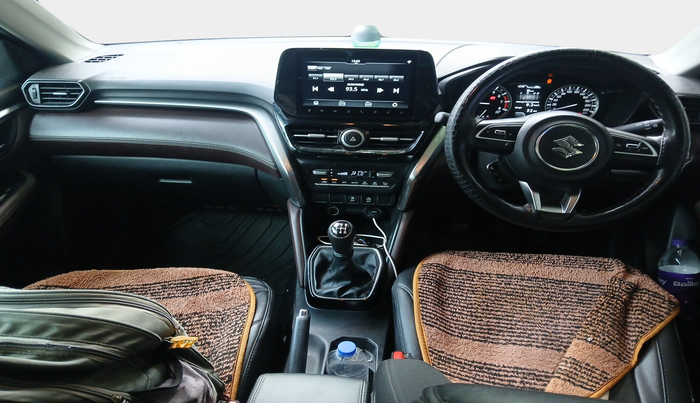 2023 Maruti Grand Vitara ZETA SMART HYBRID, Petrol, Manual, 27,924 km, interior