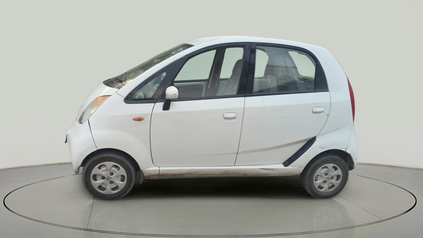 2015 Tata Nano LX, Petrol, Manual, 76,500 km, exterior