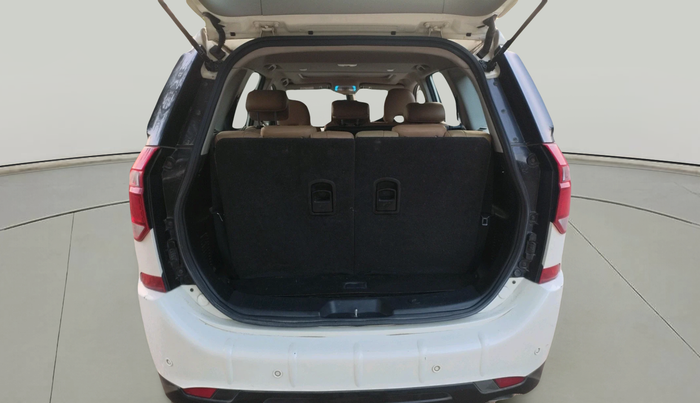 2021 Mahindra XUV500 W11 (O) AT, Diesel, Automatic, 91,891 km, exterior