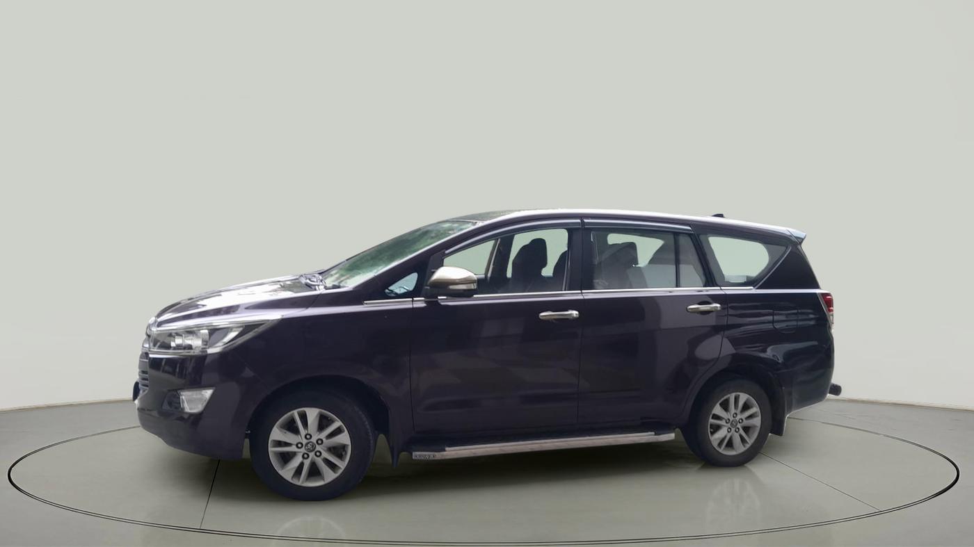 2016 Toyota Innova Crysta 2.4 G 7 STR, Diesel, Manual, 85,947 km, exterior