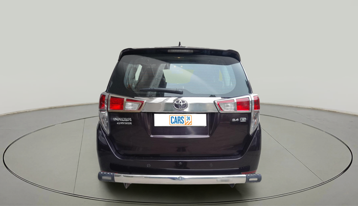 2016 Toyota Innova Crysta 2.4 G 7 STR, Diesel, Manual, 85,947 km, exterior