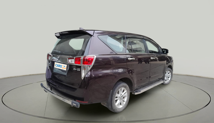 2016 Toyota Innova Crysta 2.4 G 7 STR, Diesel, Manual, 85,947 km, exterior