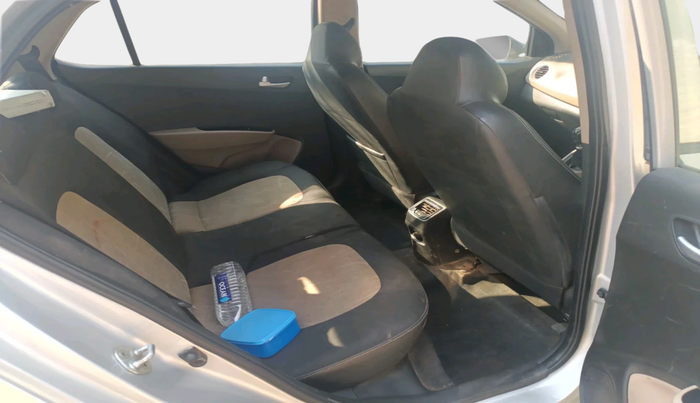 2017 Hyundai Grand i10 SPORTZ U2 1.2 CRDI, Diesel, Manual, 1,32,130 km, interior