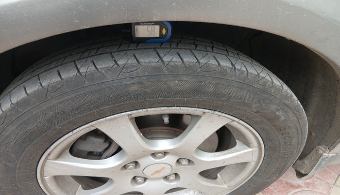 2013 Chevrolet Cruze LTZ AT, Diesel, Automatic, 92,598 km, tyre