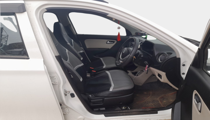 2022 Maruti Alto LXI O, Petrol, Manual, 32,587 km, interior