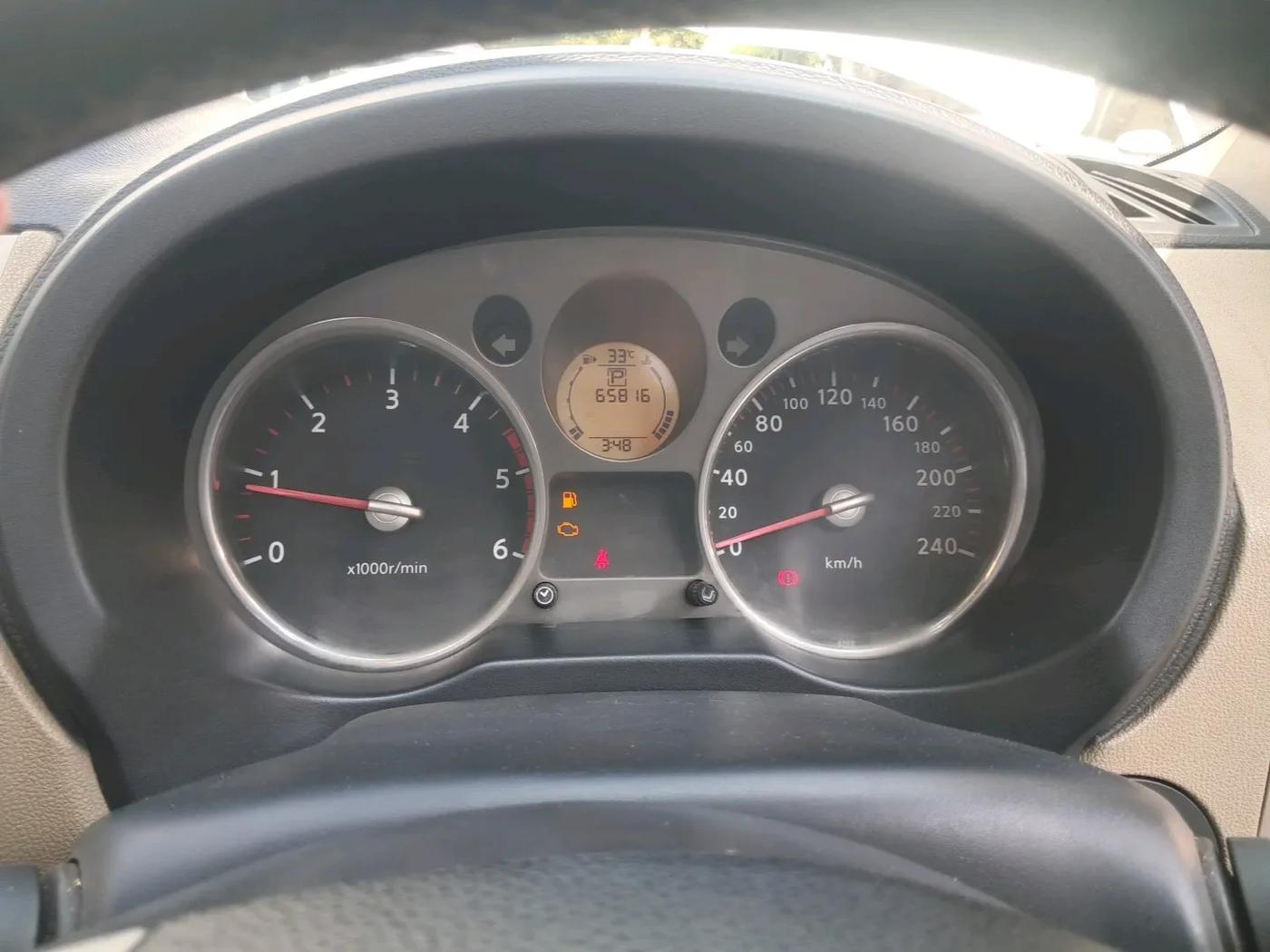 2010 Nissan X Trail T31, Diesel, Automatic, 65,816 km, interior