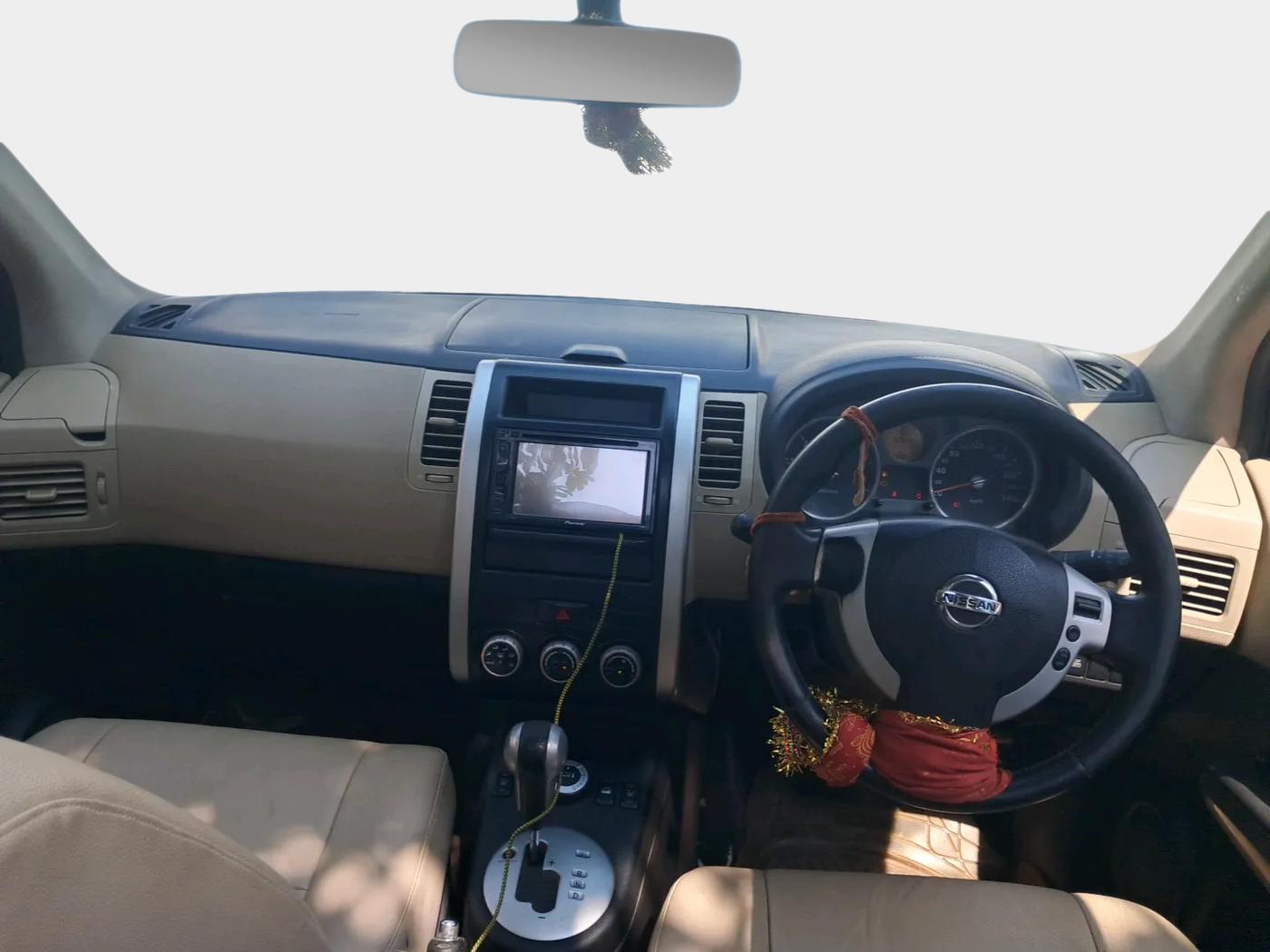 2010 Nissan X Trail T31, Diesel, Automatic, 65,816 km, interior