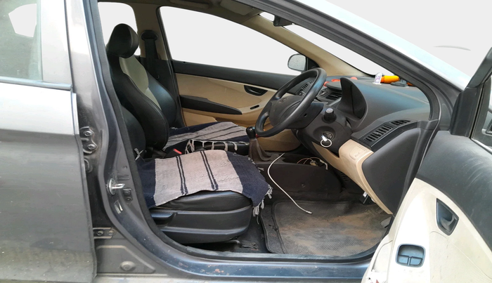 2015 Hyundai Eon ERA +, Petrol, Manual, 67,927 km, interior