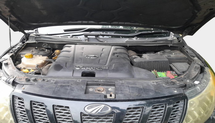 2015 Mahindra XUV500 W8, Diesel, Manual, 93,767 km, exterior