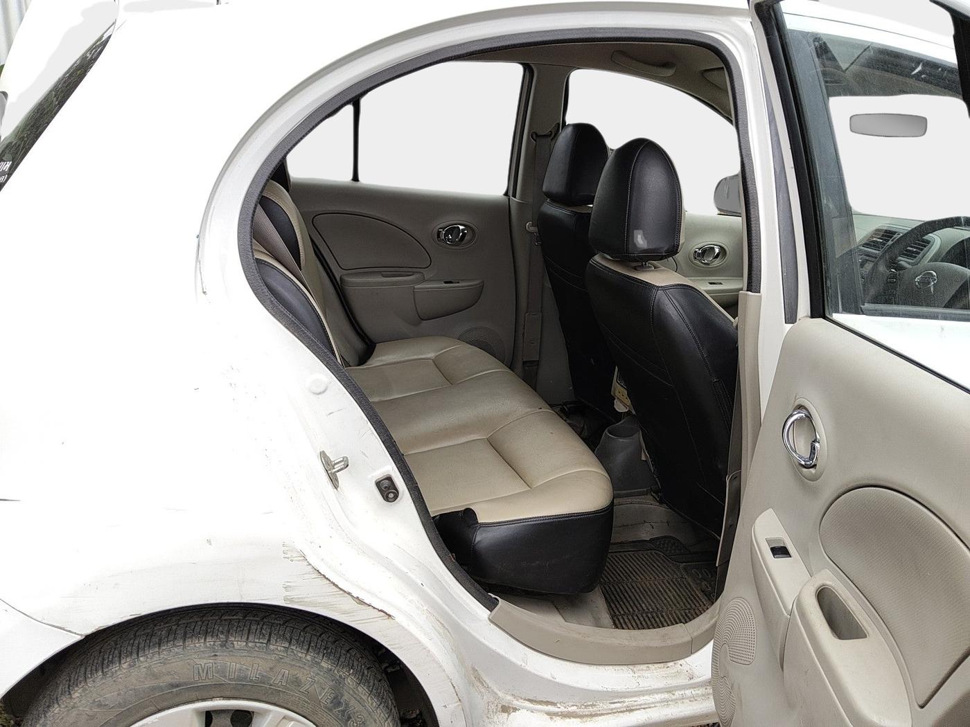2016 Nissan Micra XL DIESEL, Diesel, Manual, 1,67,989 km, interior