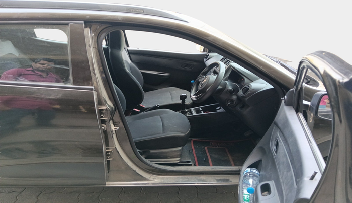 2021 Renault Kwid RXL, Petrol, Manual, 43,898 km, interior