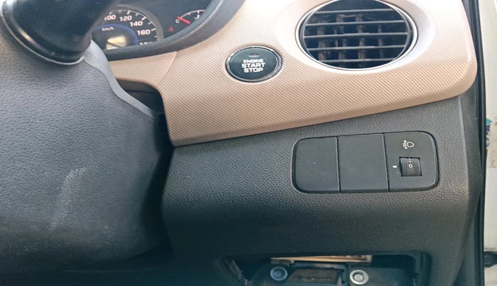 2013 Hyundai Grand i10 SPORTZ 1.1 CRDI, Diesel, Manual, 1,26,164 km, interior