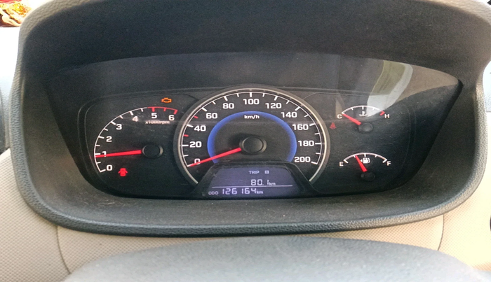 2013 Hyundai Grand i10 SPORTZ 1.1 CRDI, Diesel, Manual, 1,26,164 km, interior