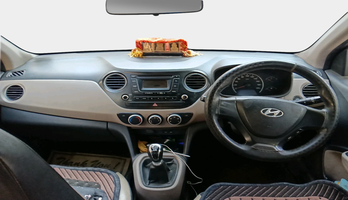 2013 Hyundai Grand i10 SPORTZ 1.1 CRDI, Diesel, Manual, 1,26,164 km, interior