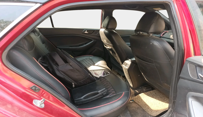 2018 Hyundai Elite i20 ASTA 1.4 CRDI DUAL TONE, Diesel, Manual, 1,13,876 km, interior