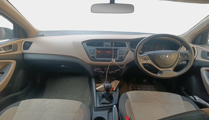2019 Hyundai Elite i20 SPORTZ PLUS 1.2, Petrol, Manual, 1,06,777 km, interior