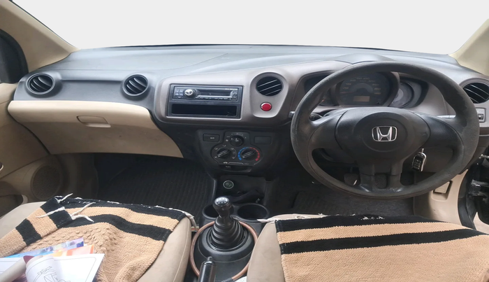 2013 Honda Amaze 1.5L I-DTEC EX, Diesel, Manual, 1,00,042 km, interior