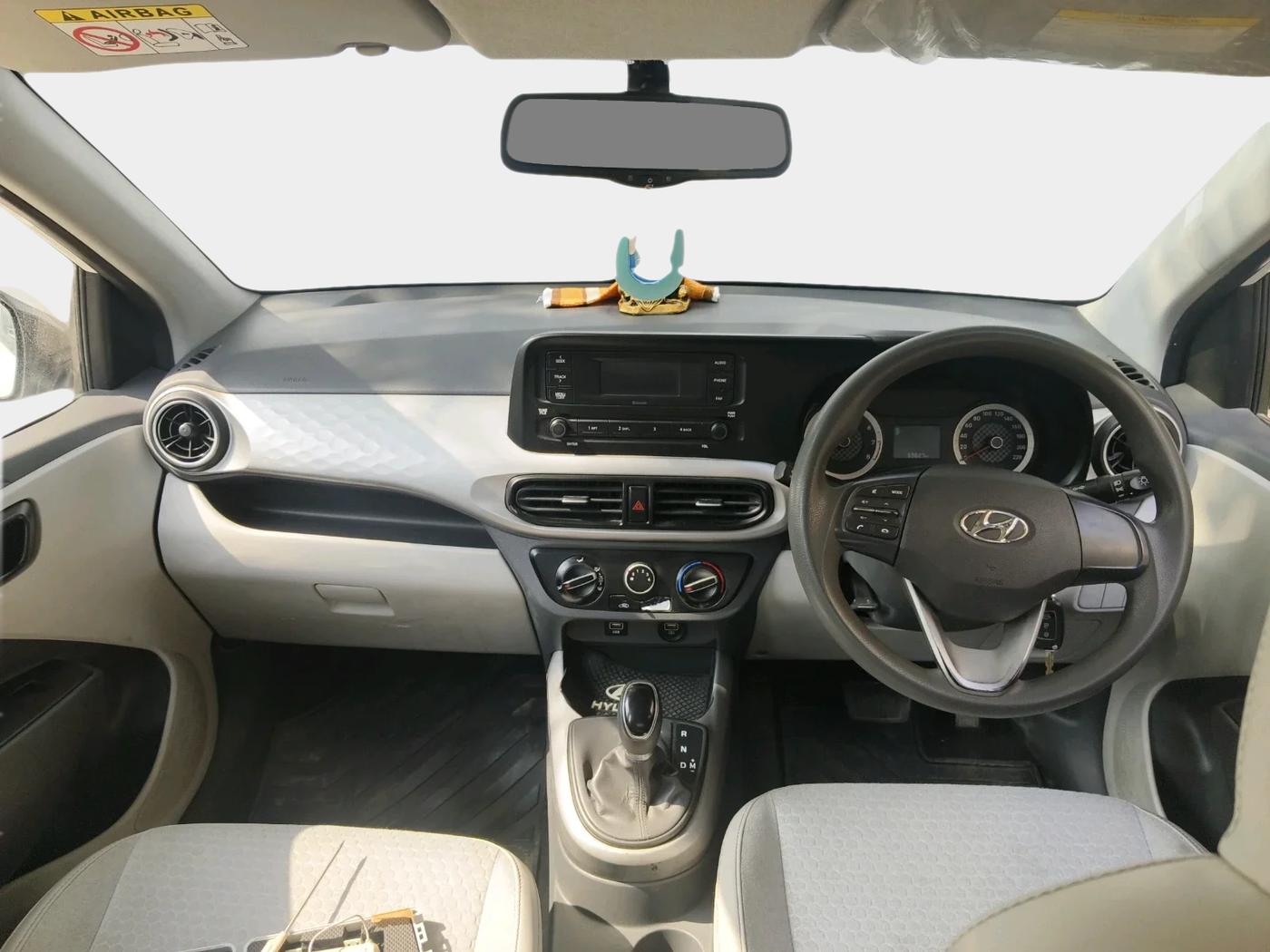 2020 Hyundai GRAND I10 NIOS MAGNA AMT 1.2 KAPPA VTVT, Petrol, Automatic, 69,627 km, interior