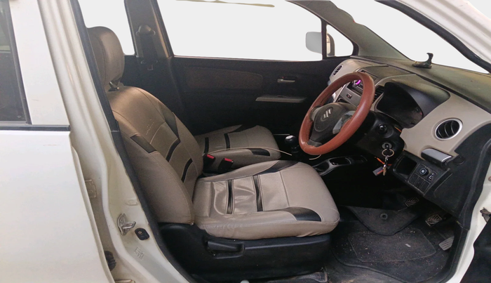 2014 Maruti Wagon R 1.0 LXI, Petrol, Manual, 1,21,894 km, interior