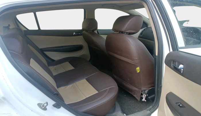 2013 Hyundai i20 MAGNA (O) 1.2, Petrol, Manual, 38,426 km, interior