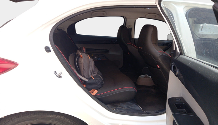 2018 Tata Tiago XT PETROL, Petrol, Manual, 1,29,000 km, interior