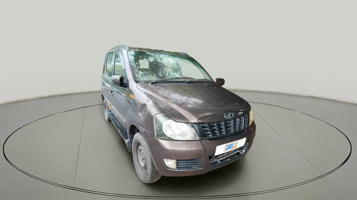 2013 Mahindra Quanto C6, Diesel, Manual, 73,653 km, exterior